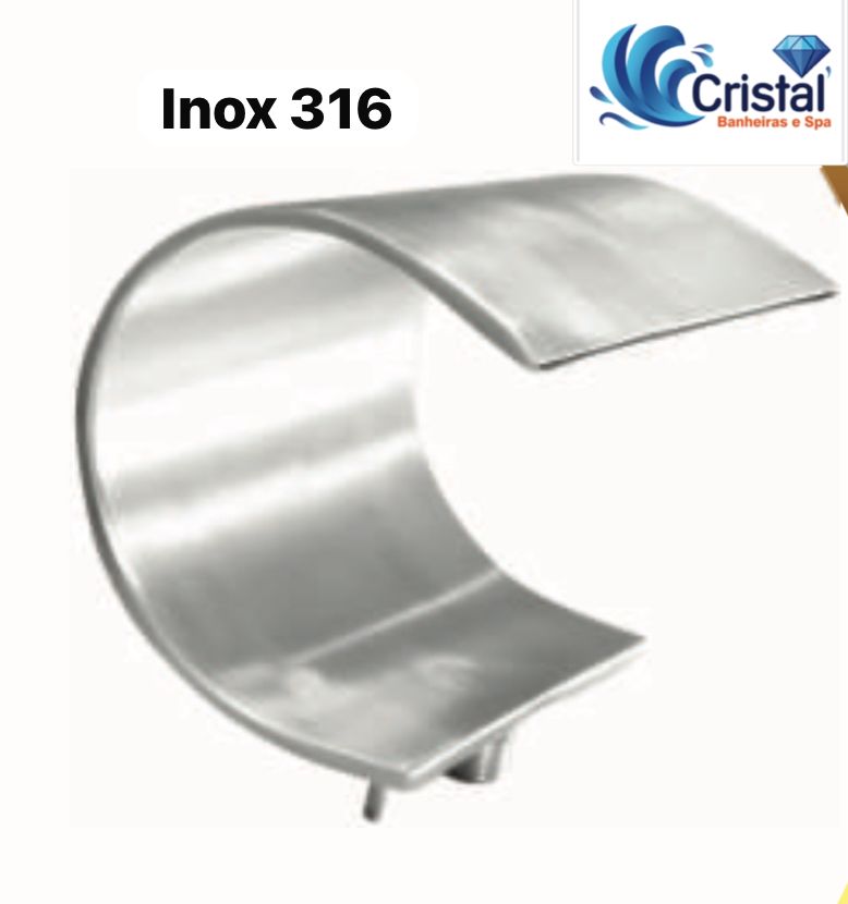 Piscinas Beluga - Cascata Curva em Inox 316